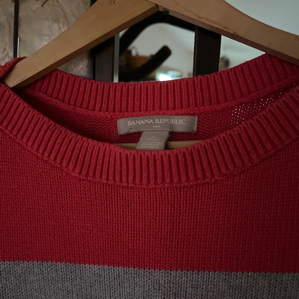 Top - Picture 2 of 5